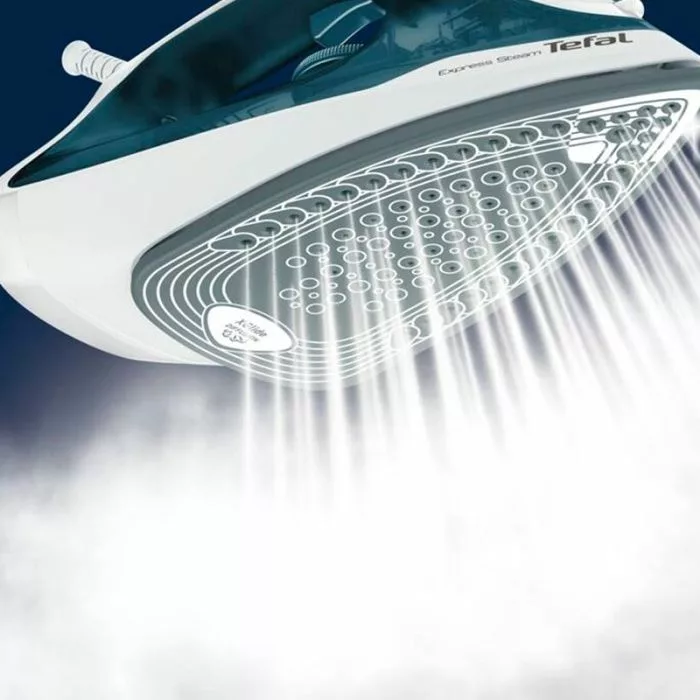 fer-_-repasser-tefal-fv2839-express-steam-2400w