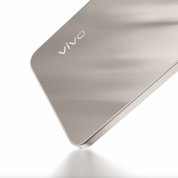 smartphone-vivo-y04-4go-128go-or-titane-5