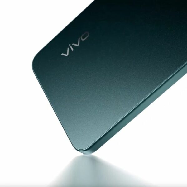 smartphone-vivo-y04-4go-128go-vert-jade-5