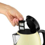 bouilloire-russell-hobbs-2400w-creme